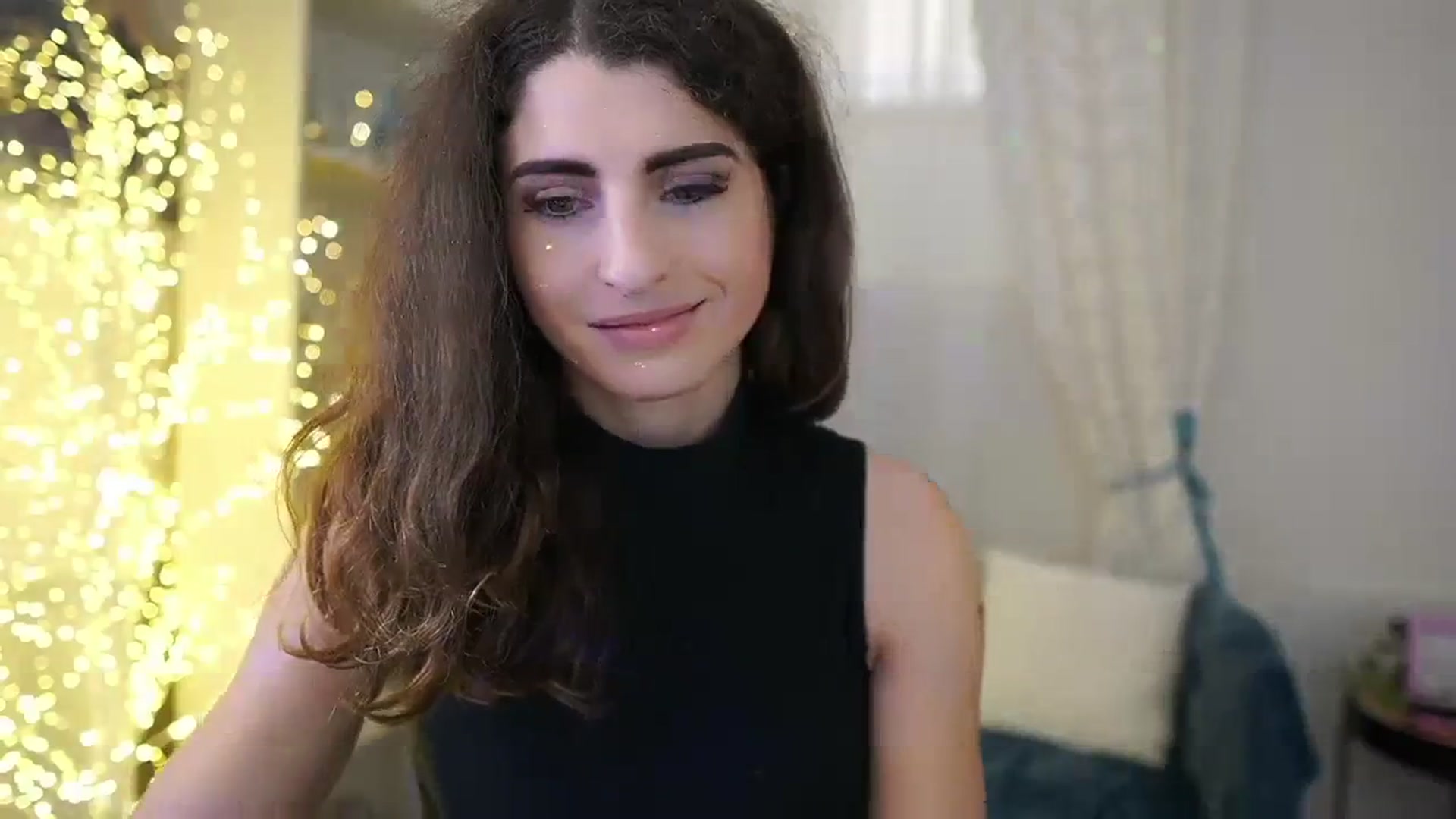 Gallery image thumbnail from EVA__LOVIA_'s myfreecams stream on, 11/01/2023, 12:18 image 7 of 20