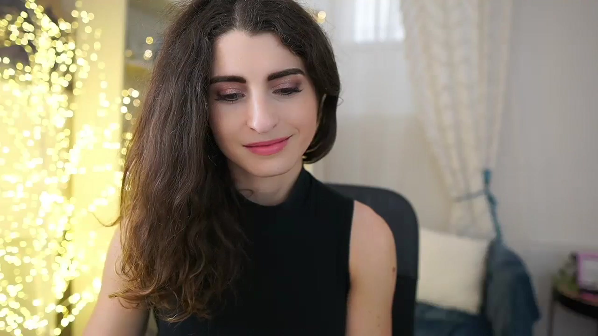 Gallery image thumbnail from EVA__LOVIA_'s myfreecams stream on, 11/01/2023, 14:13 image 13 of 20