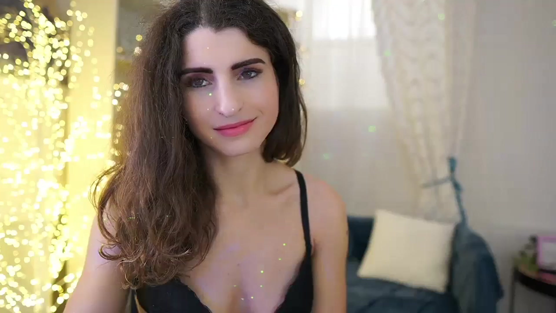 Gallery image thumbnail from EVA__LOVIA_'s myfreecams stream on, 11/01/2023, 14:13 image 2 of 20