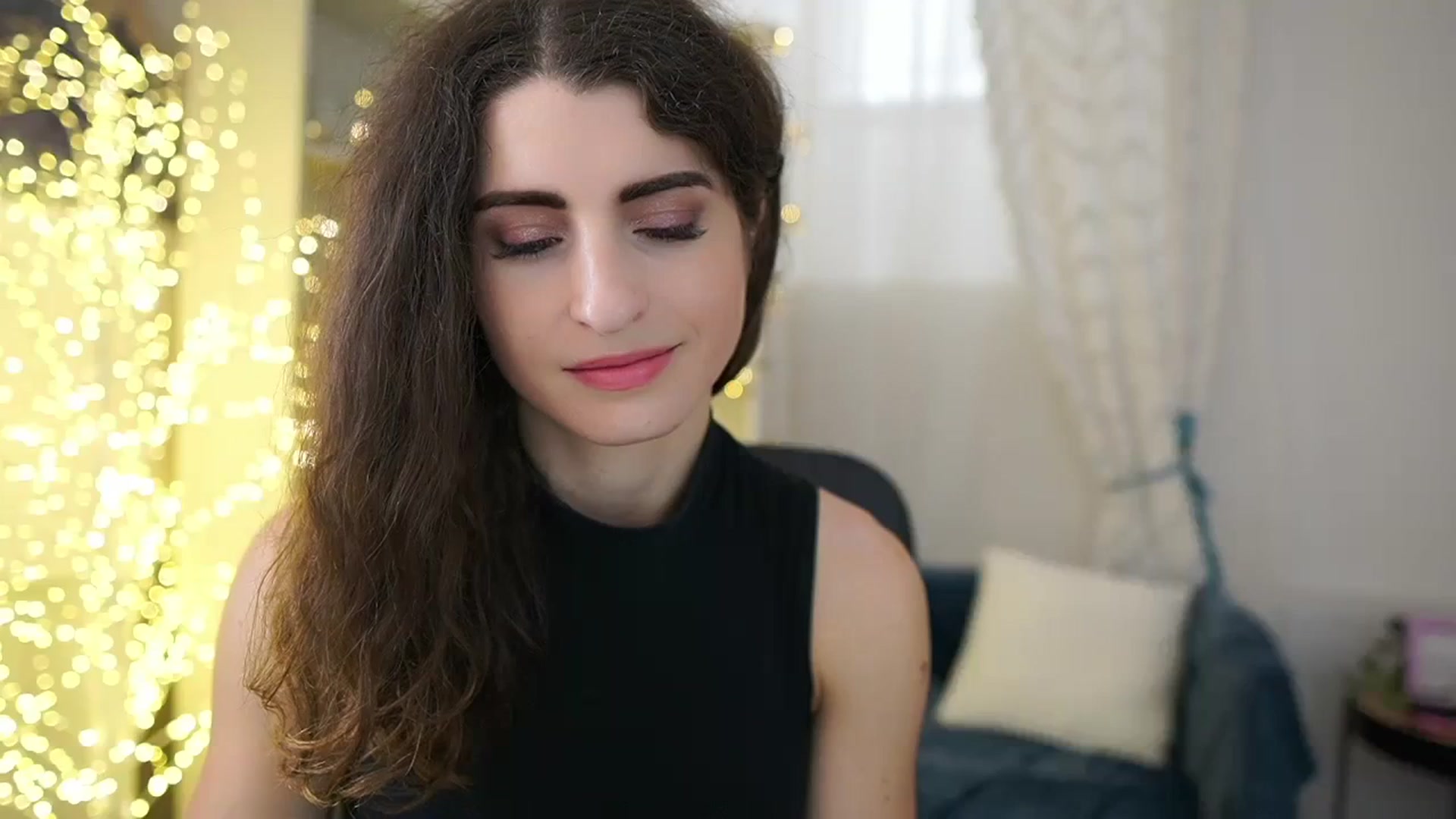 Gallery image thumbnail from EVA__LOVIA_'s myfreecams stream on, 11/01/2023, 14:13 image 8 of 20