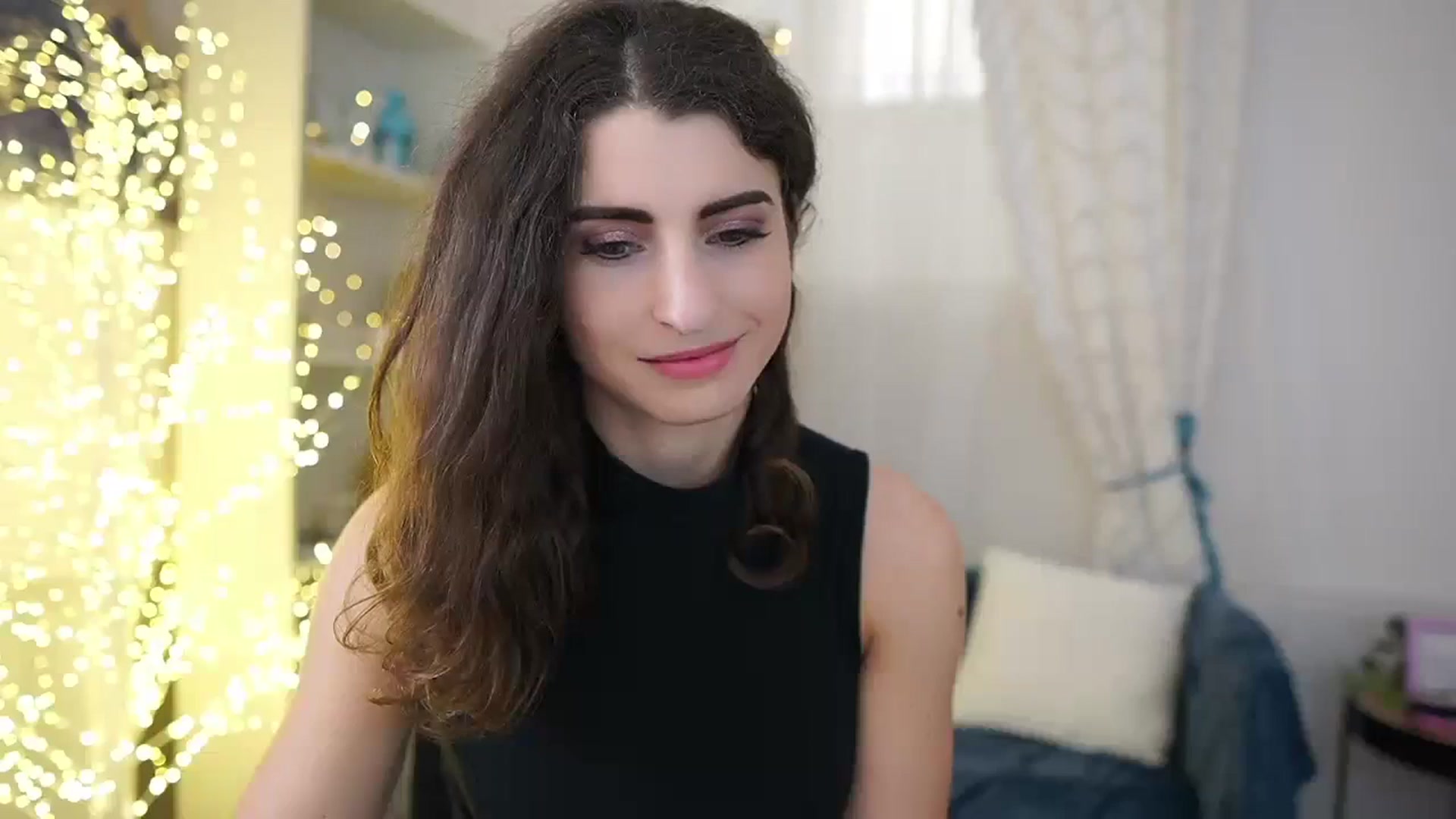 Gallery image thumbnail from EVA__LOVIA_'s myfreecams stream on, 11/01/2023, 14:13 image 19 of 20