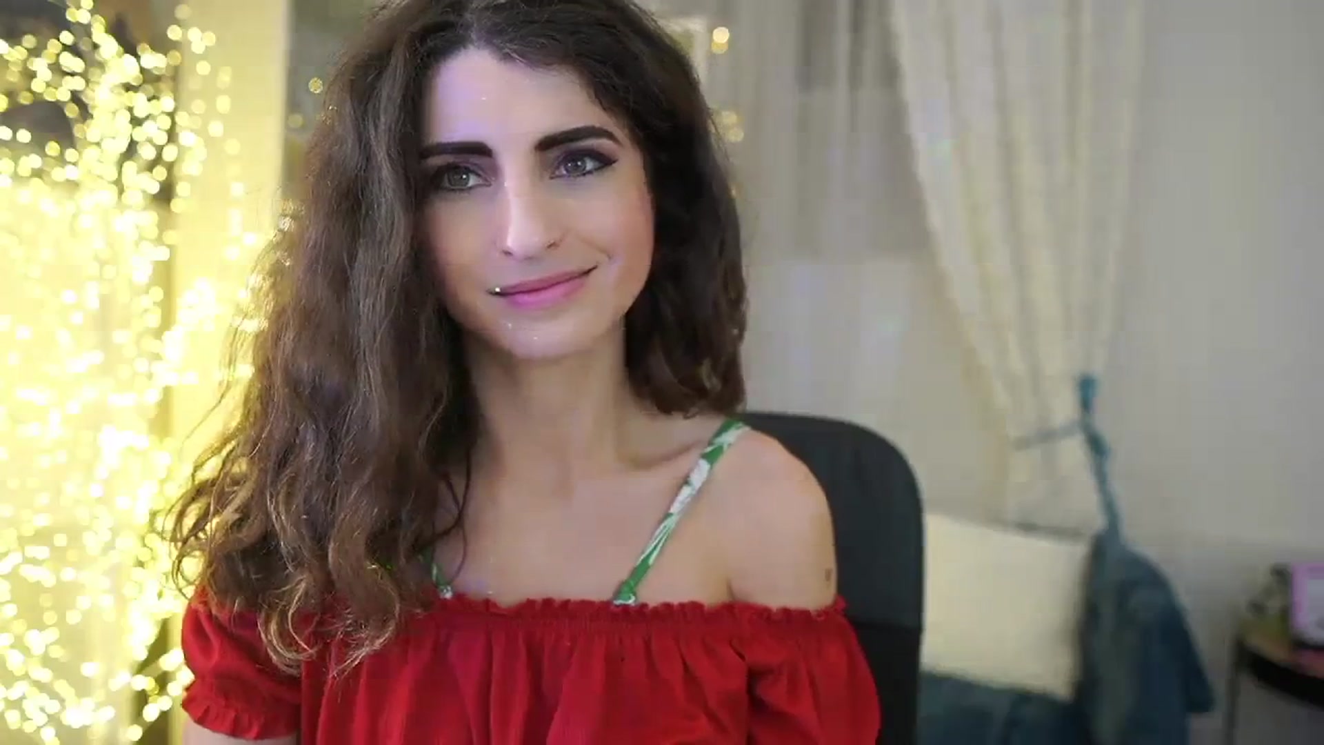Gallery image thumbnail from EVA__LOVIA_'s myfreecams stream on, 11/04/2023, 17:34 image 12 of 20