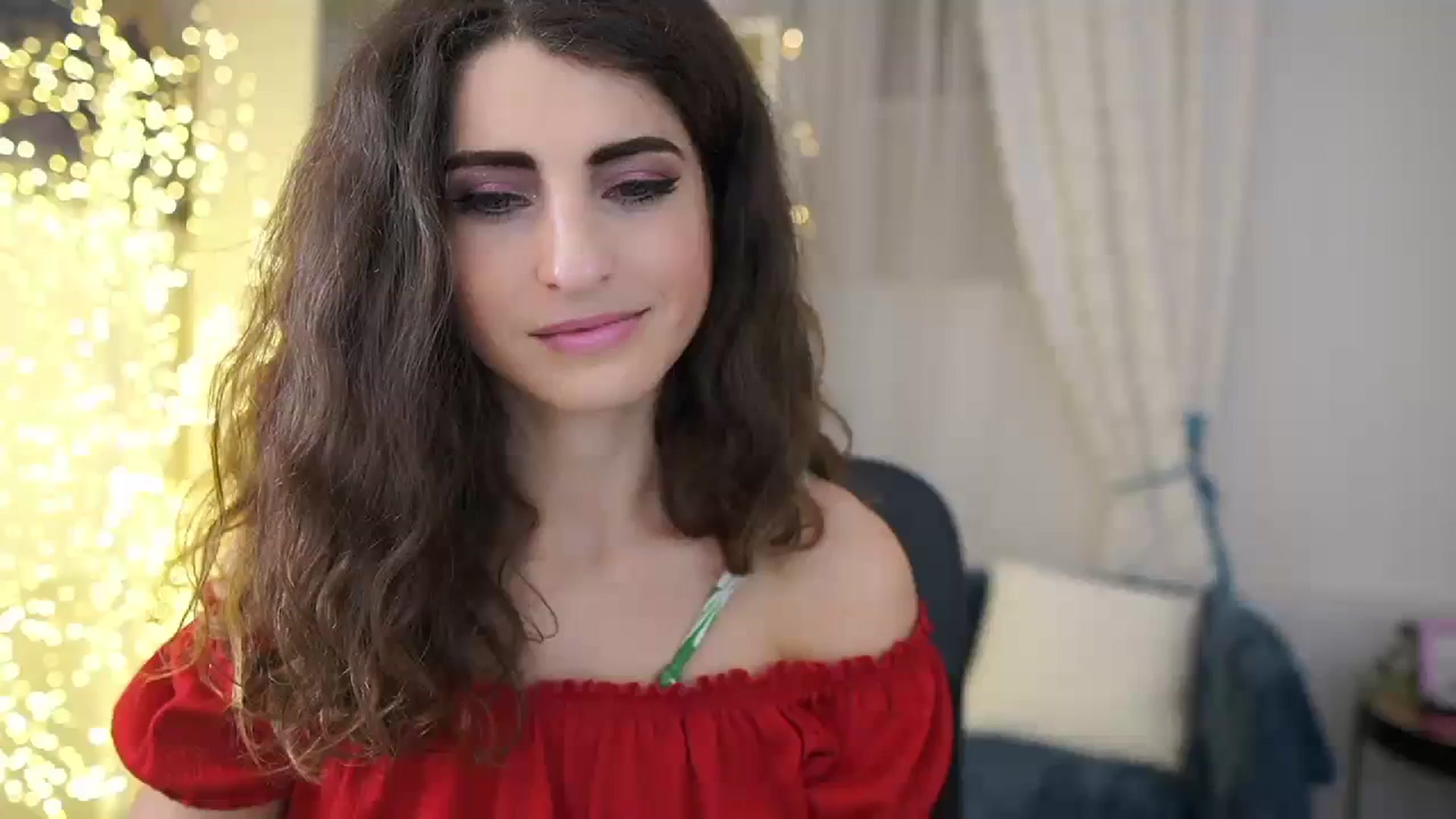 Gallery image thumbnail from EVA__LOVIA_'s myfreecams stream on, 11/04/2023, 19:19 image 13 of 20