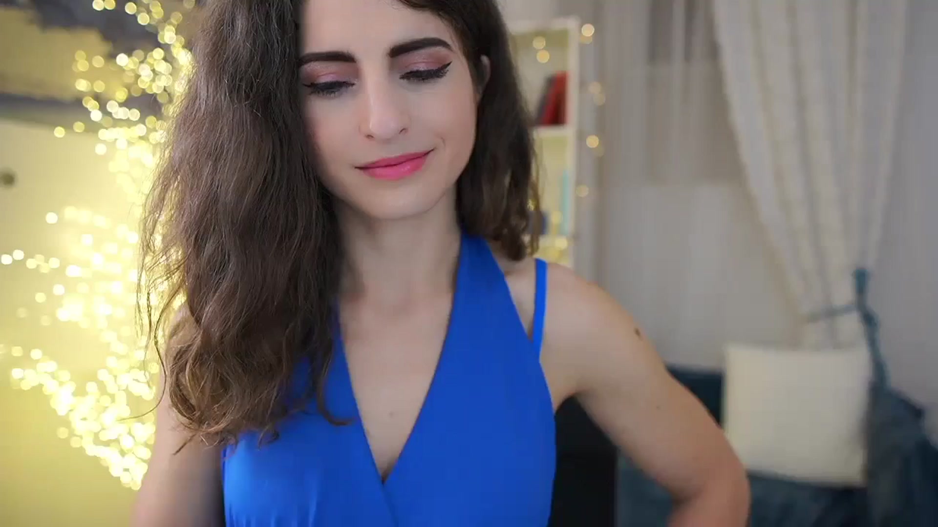 Gallery image thumbnail from EVA__LOVIA_'s myfreecams stream on, 11/05/2023, 16:38 image 15 of 20