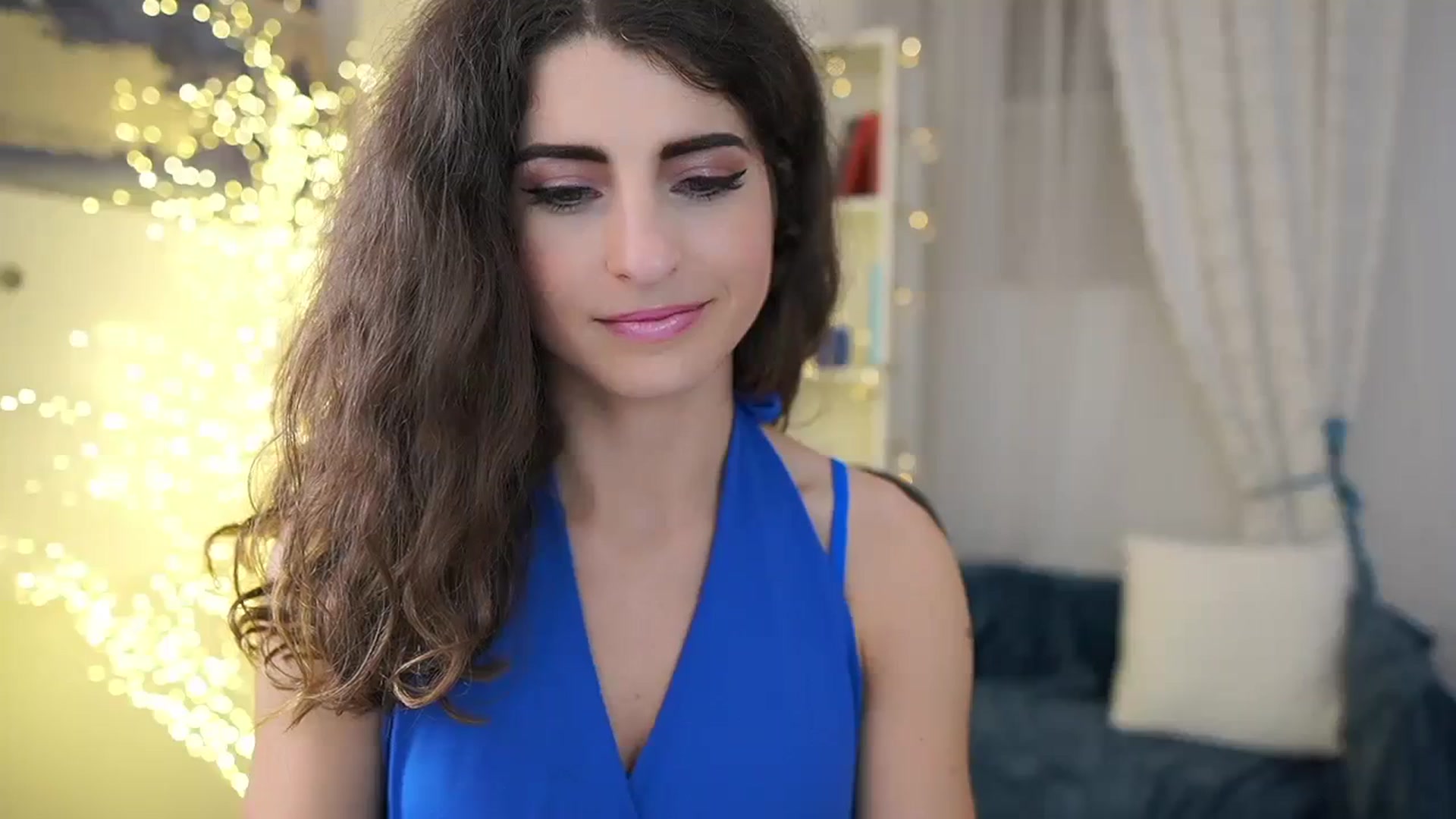 Gallery image thumbnail from EVA__LOVIA_'s myfreecams stream on, 11/05/2023, 18:45 image 20 of 20