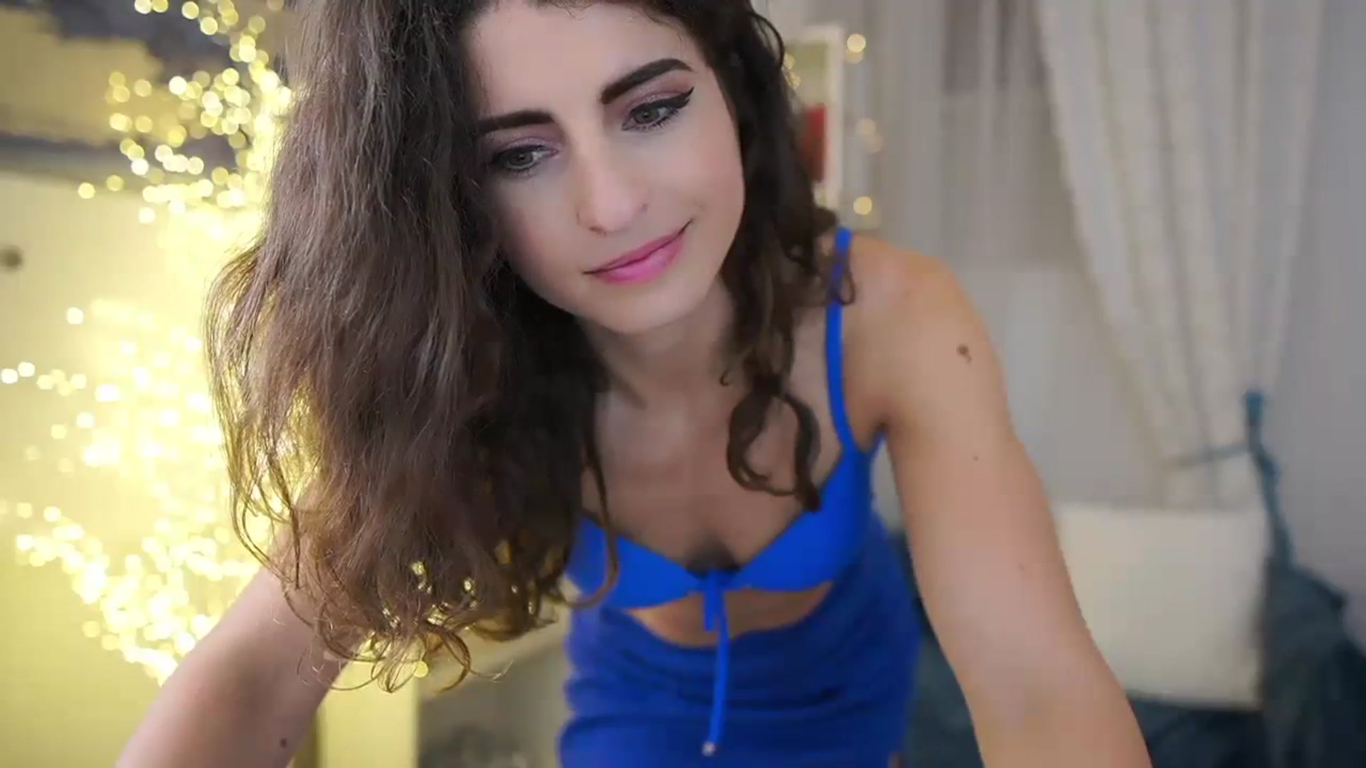 Gallery image thumbnail from EVA__LOVIA_'s myfreecams stream on, 11/05/2023, 18:45 image 14 of 20