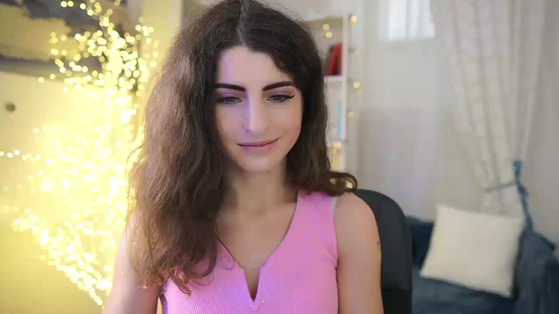 Gallery image thumbnail from EVA__LOVIA_'s myfreecams stream on, 11/07/2023, 12:40 image 14 of 20
