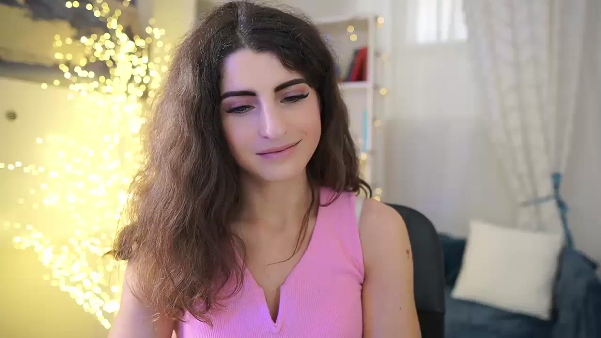 Gallery image thumbnail from EVA__LOVIA_'s myfreecams stream on, 11/07/2023, 12:40 image 1 of 20