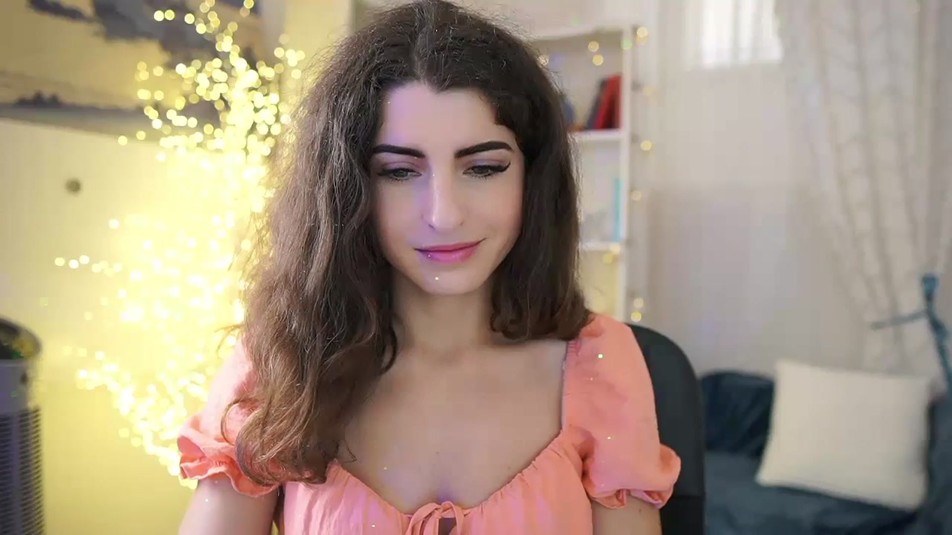 Gallery image thumbnail from EVA__LOVIA_'s myfreecams stream on, 11/08/2023, 11:33 image 15 of 20