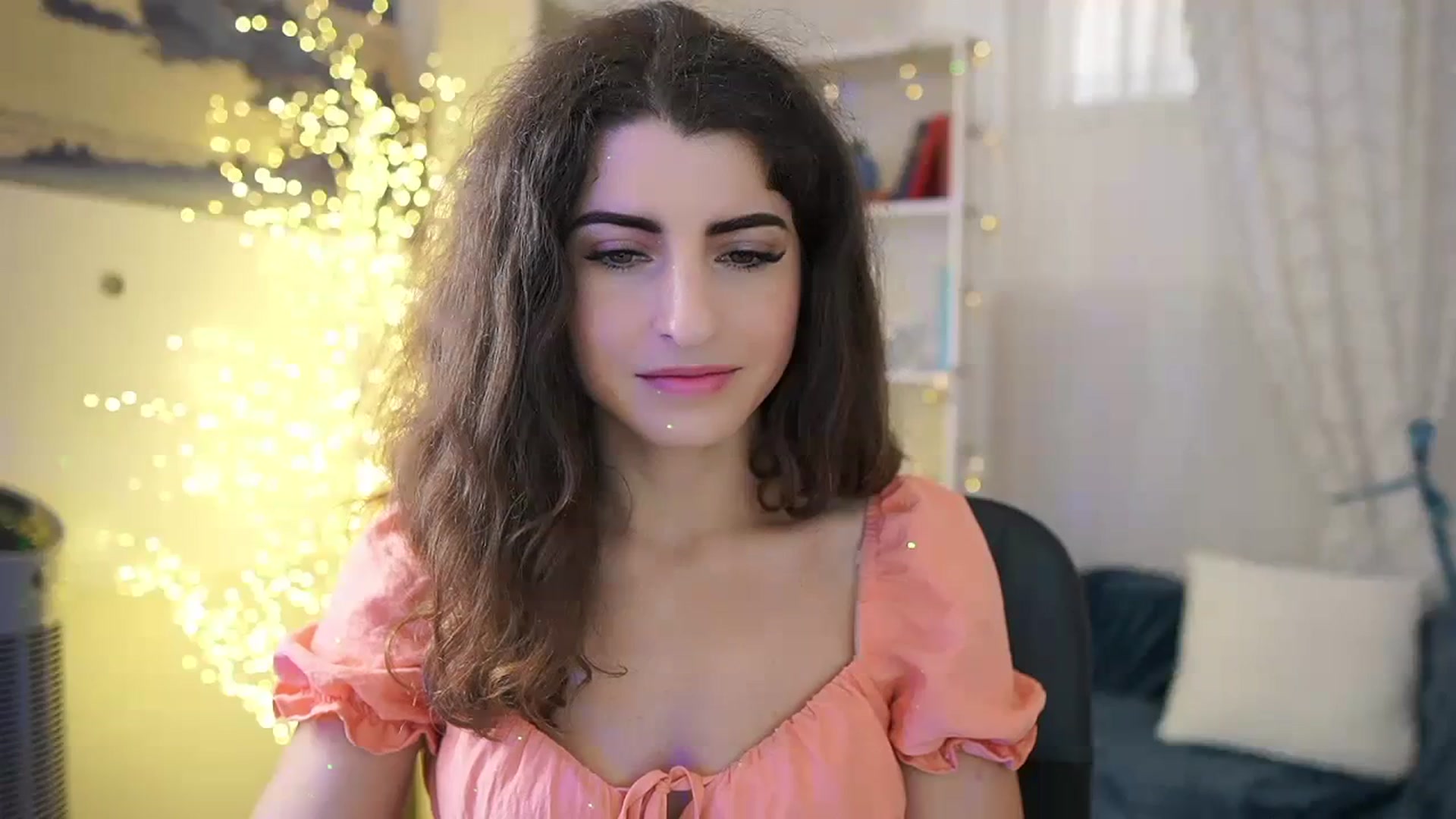 Gallery image thumbnail from EVA__LOVIA_'s myfreecams stream on, 11/08/2023, 11:33 image 14 of 20