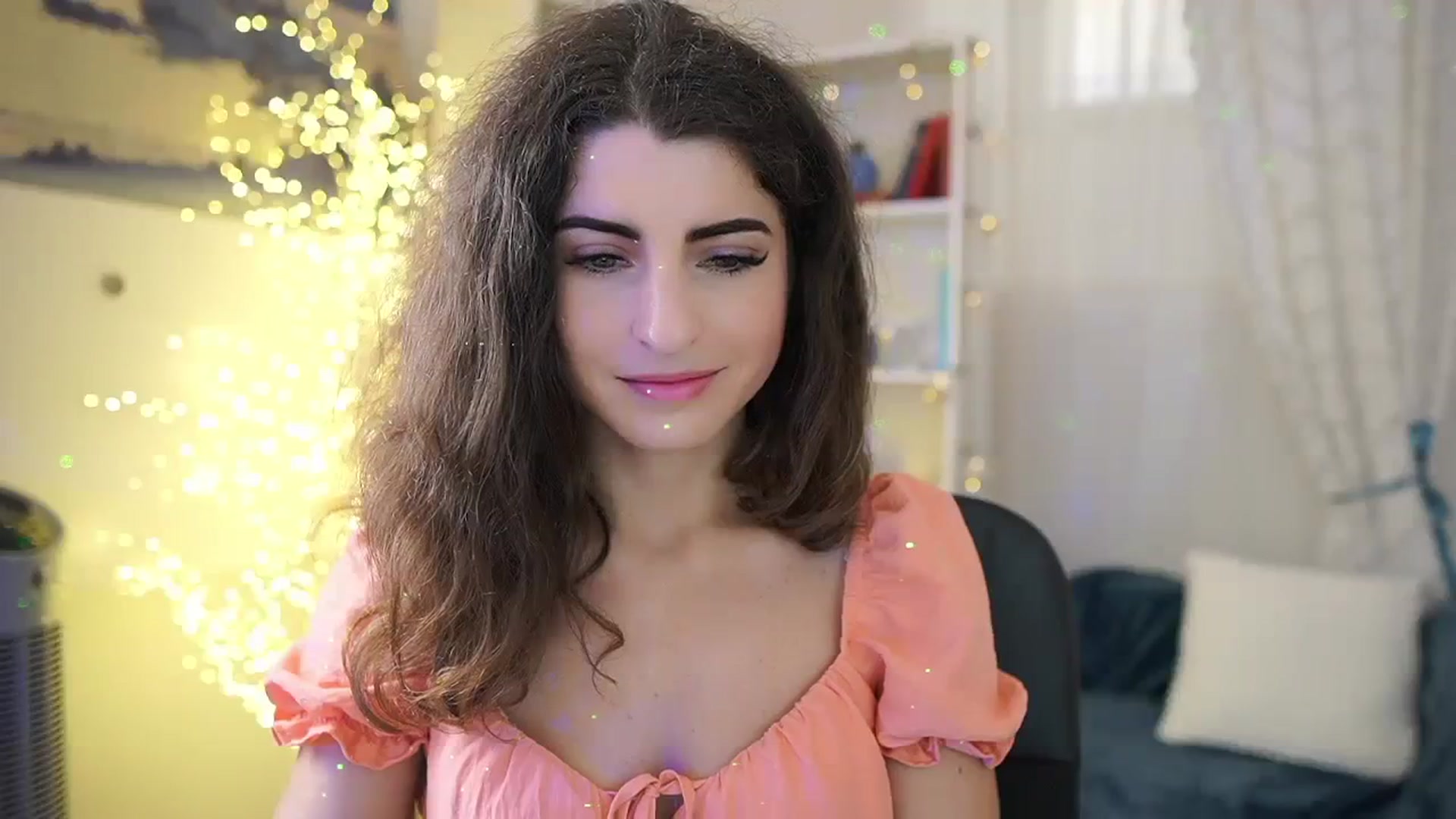 Gallery image thumbnail from EVA__LOVIA_'s myfreecams stream on, 11/08/2023, 11:33 image 19 of 20