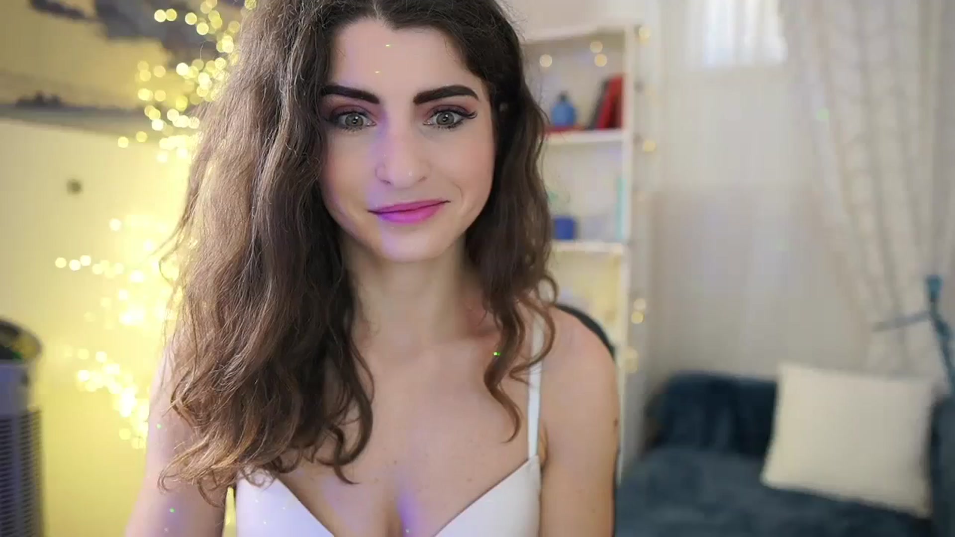 Gallery image thumbnail from EVA__LOVIA_'s myfreecams stream on, 11/09/2023, 11:08 image 15 of 20
