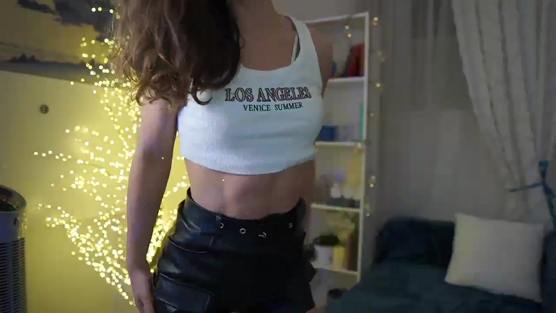 Gallery image thumbnail from EVA__LOVIA_'s myfreecams stream on, 11/11/2023, 17:01 image 18 of 20