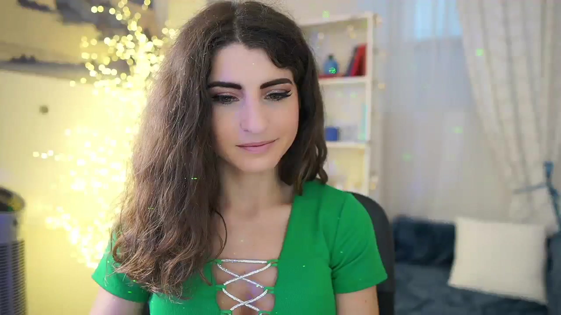 Gallery image thumbnail from EVA__LOVIA_'s myfreecams stream on, 11/12/2023, 10:39 image 5 of 20