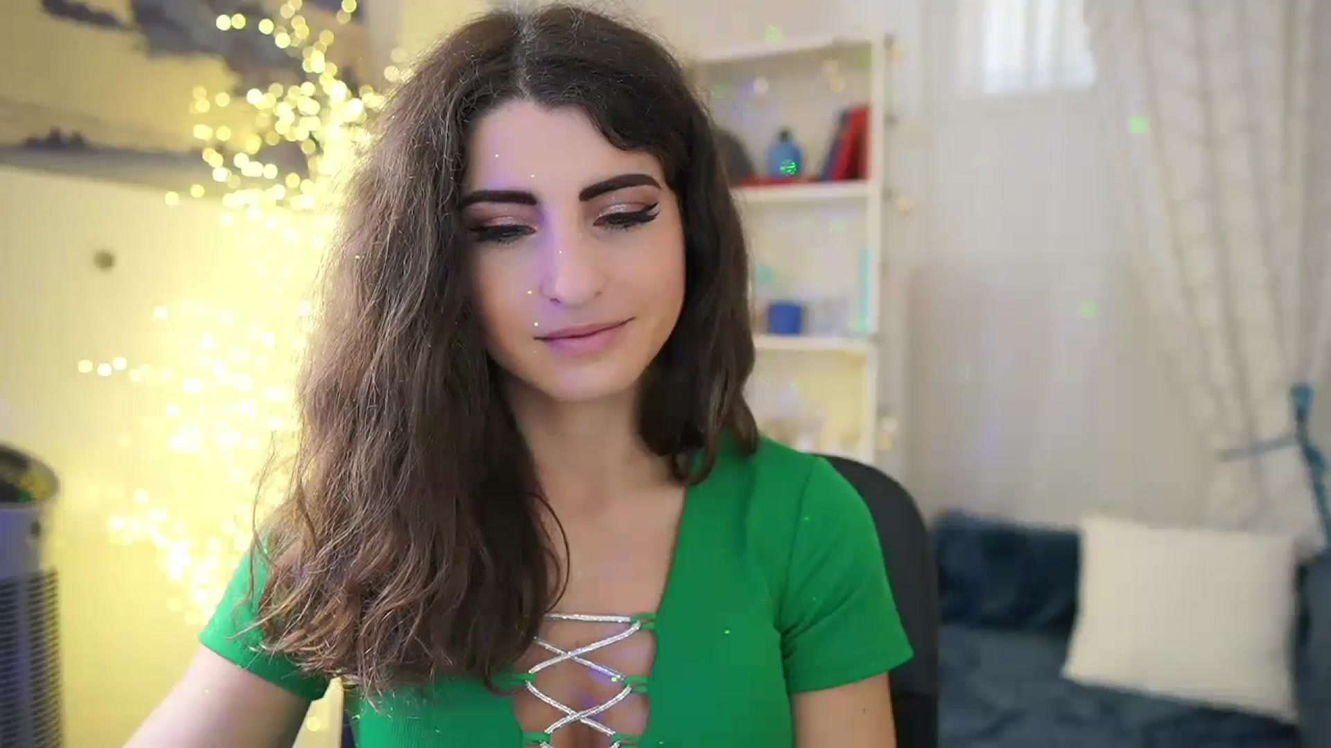 Gallery image thumbnail from EVA__LOVIA_'s myfreecams stream on, 11/12/2023, 10:39 image 8 of 20