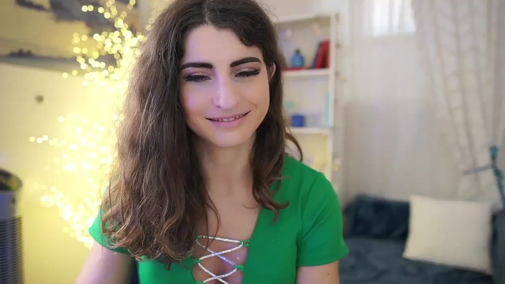 Gallery image thumbnail from EVA__LOVIA_'s myfreecams stream on, 11/12/2023, 10:39 image 18 of 20