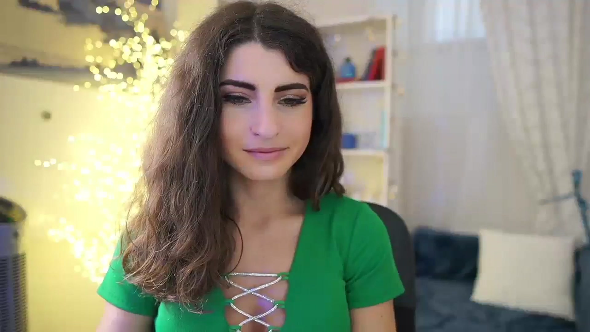 Gallery image thumbnail from EVA__LOVIA_'s myfreecams stream on, 11/12/2023, 10:39 image 6 of 20