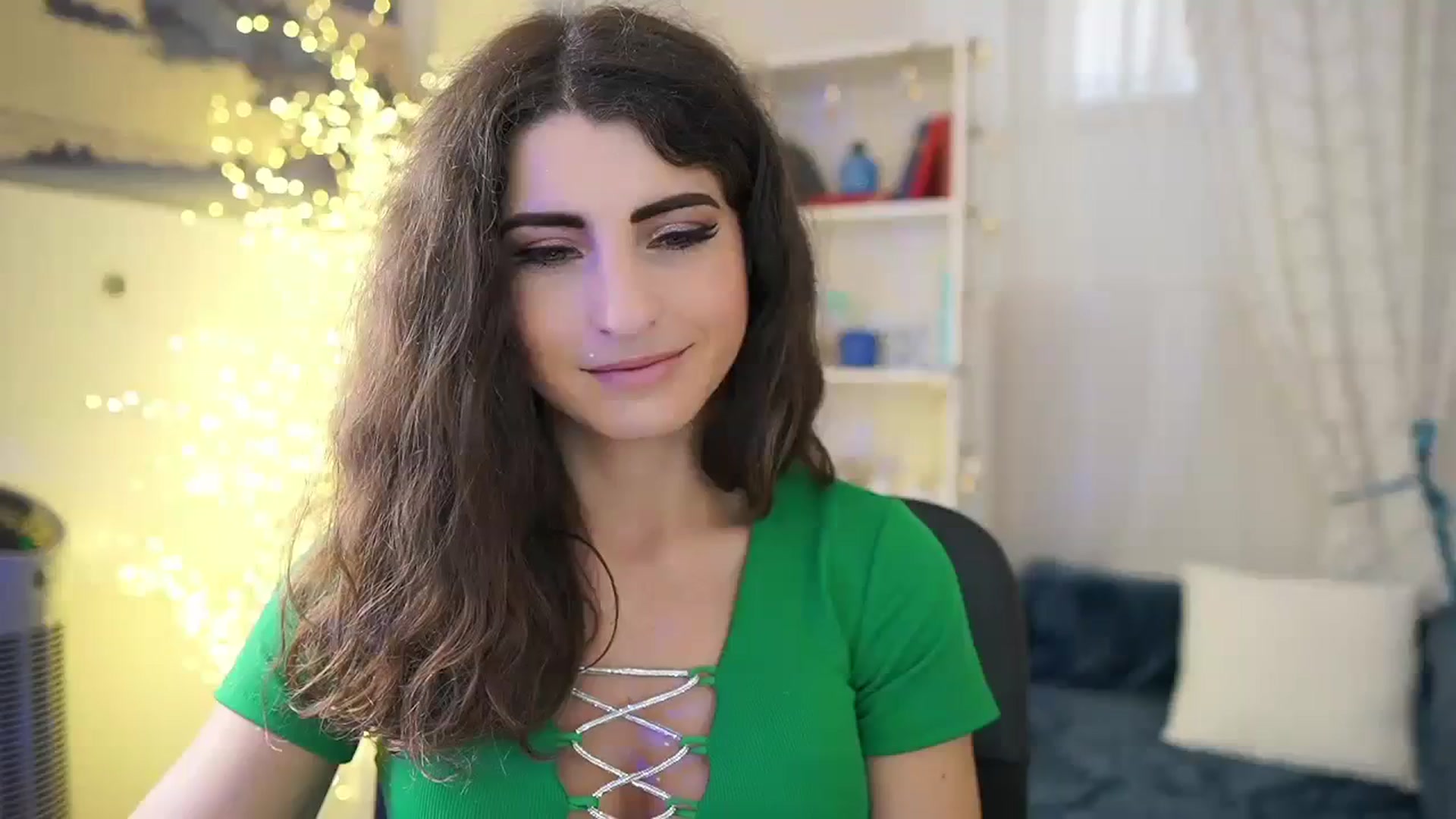 Gallery image thumbnail from EVA__LOVIA_'s myfreecams stream on, 11/12/2023, 10:39 image 7 of 20