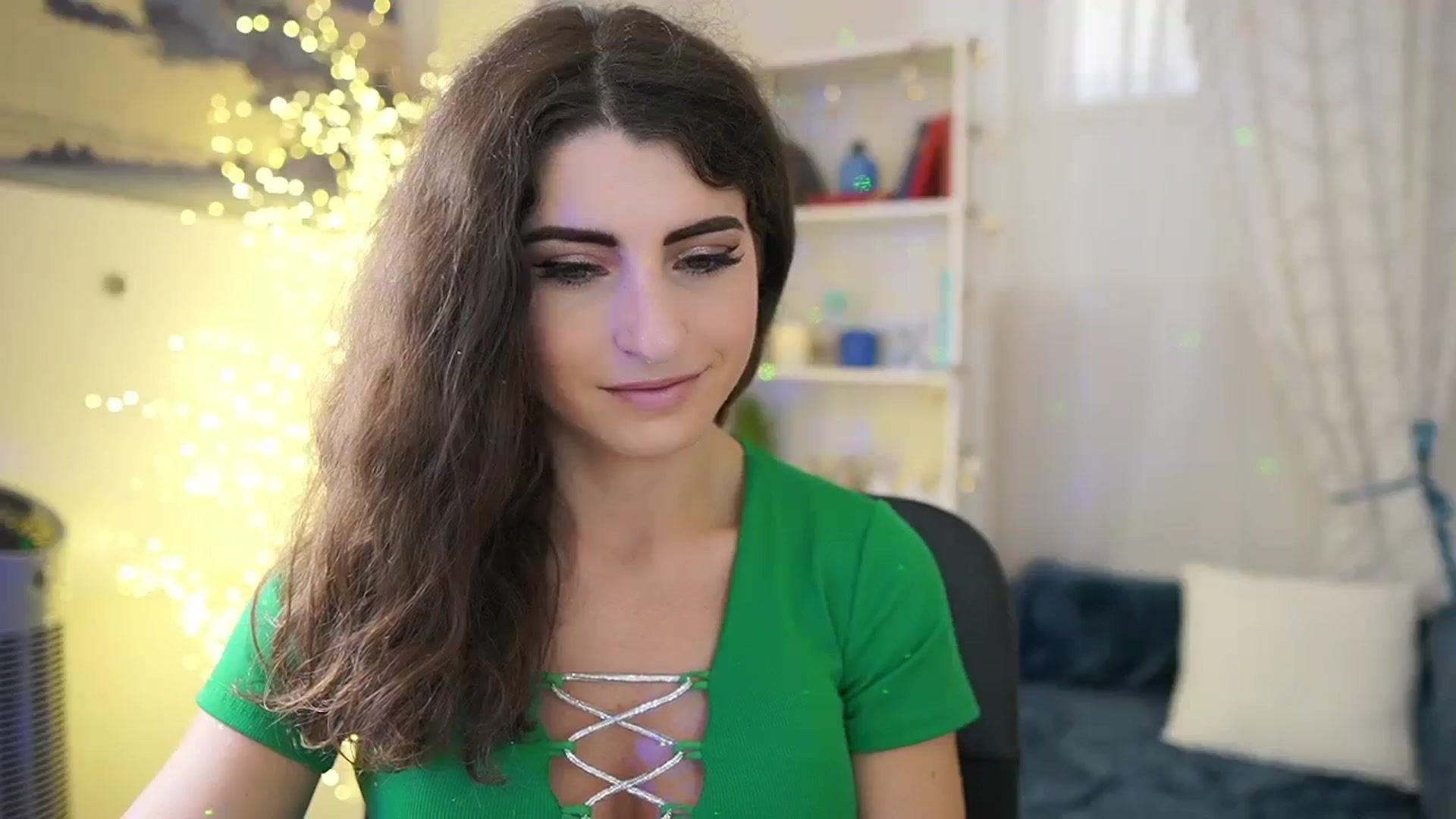 Gallery image thumbnail from EVA__LOVIA_'s myfreecams stream on, 11/12/2023, 10:39 image 15 of 20