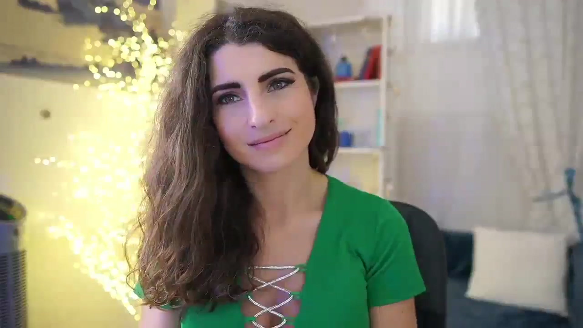 Gallery image thumbnail from EVA__LOVIA_'s myfreecams stream on, 11/12/2023, 12:11 image 13 of 20