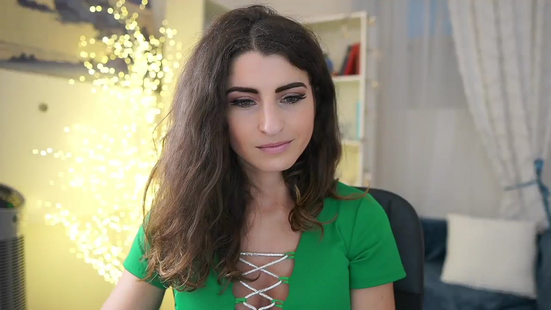 Gallery image thumbnail from EVA__LOVIA_'s myfreecams stream on, 11/12/2023, 15:16 image 4 of 20