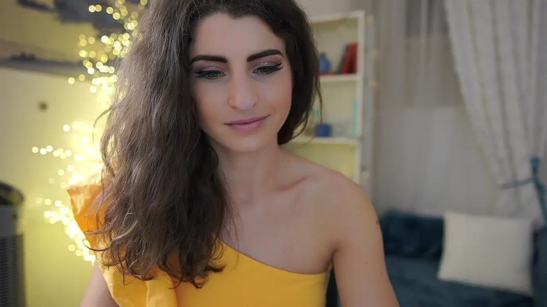 Gallery image thumbnail from EVA__LOVIA_'s myfreecams stream on, 11/12/2023, 16:08 image 1 of 20