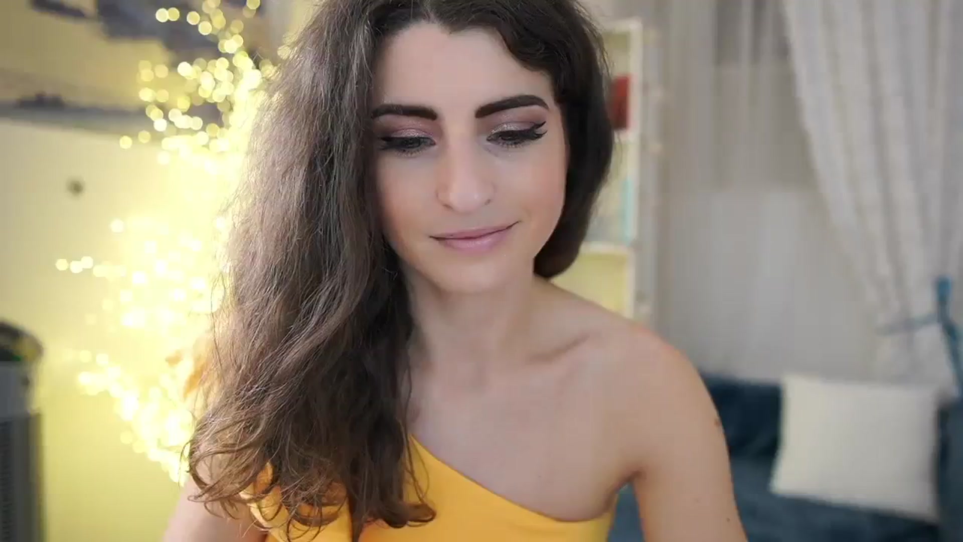 Gallery image thumbnail from EVA__LOVIA_'s myfreecams stream on, 11/12/2023, 16:08 image 17 of 20