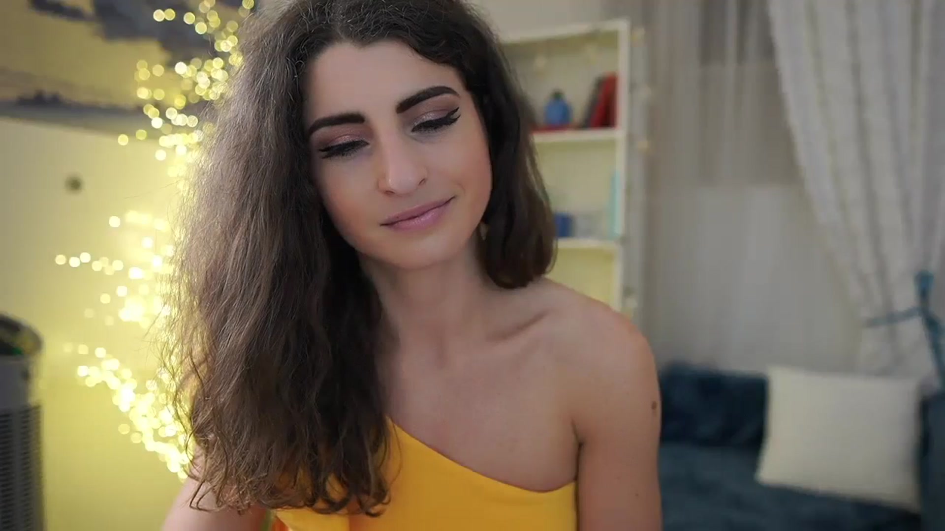 Gallery image thumbnail from EVA__LOVIA_'s myfreecams stream on, 11/12/2023, 16:08 image 19 of 20