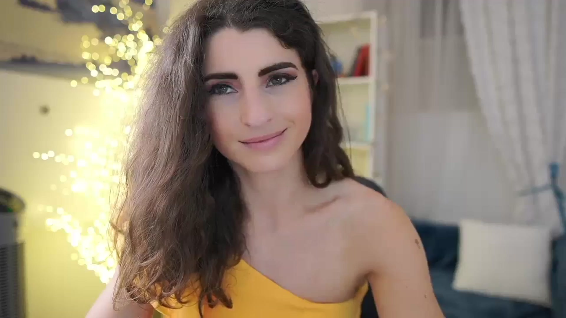 Gallery image thumbnail from EVA__LOVIA_'s myfreecams stream on, 11/12/2023, 16:08 image 9 of 20