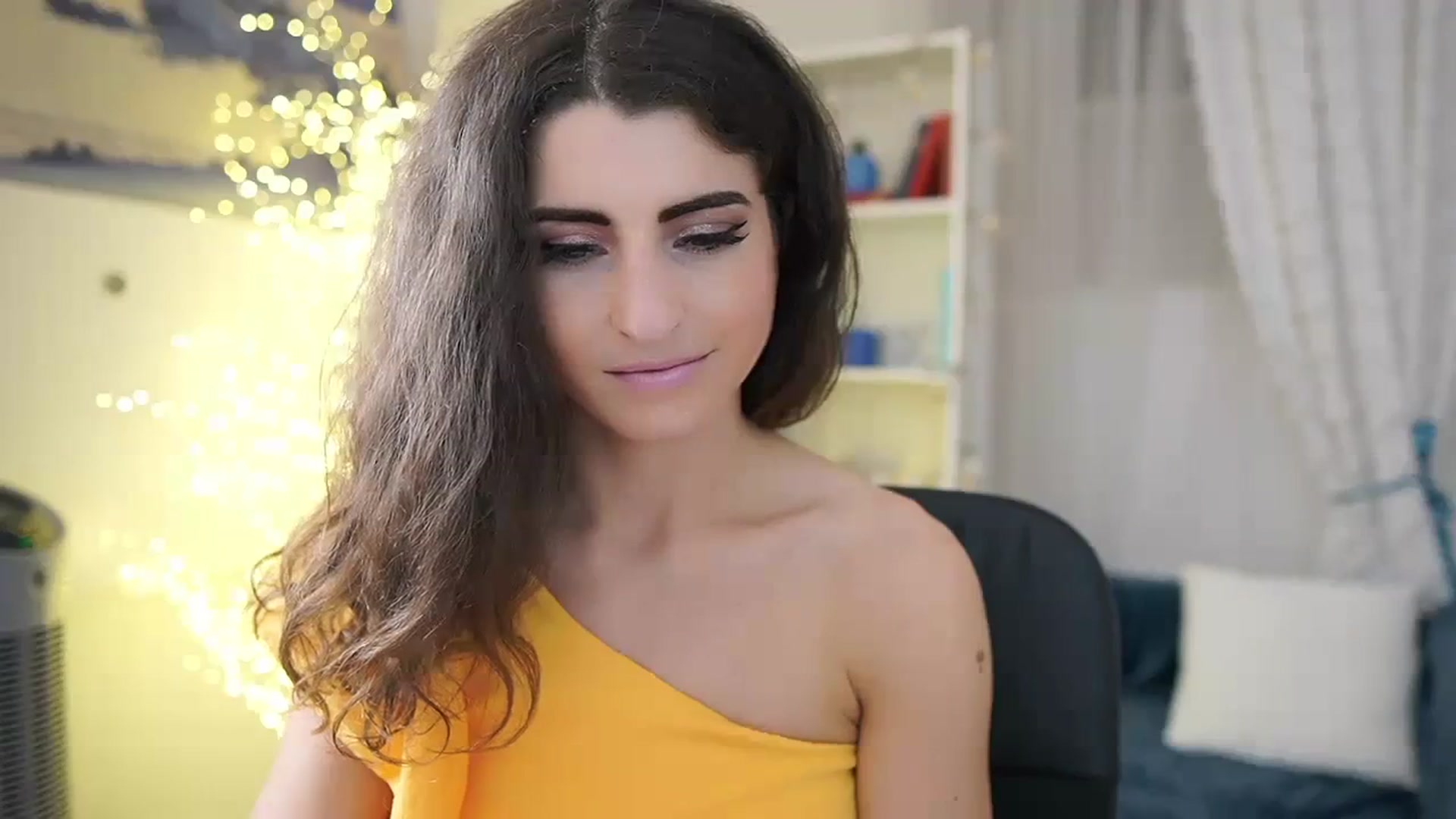 Gallery image thumbnail from EVA__LOVIA_'s myfreecams stream on, 11/12/2023, 18:44 image 8 of 20