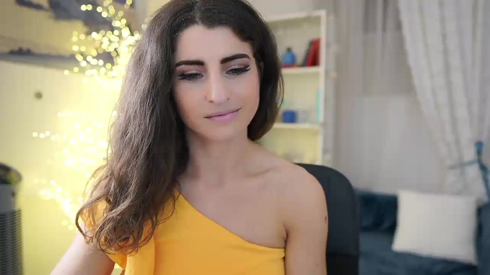Gallery image thumbnail from EVA__LOVIA_'s myfreecams stream on, 11/12/2023, 18:44 image 4 of 20