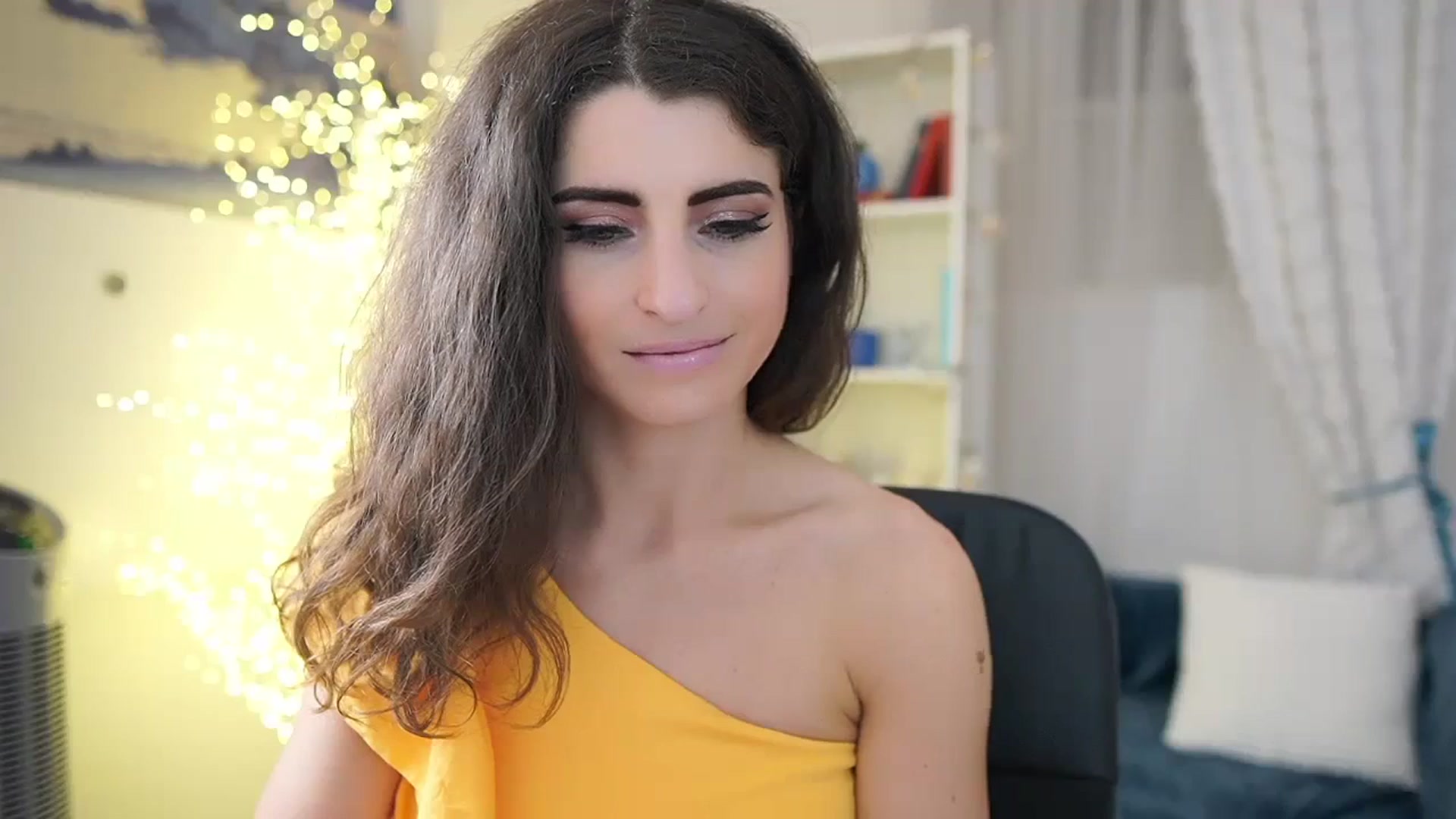 Gallery image thumbnail from EVA__LOVIA_'s myfreecams stream on, 11/12/2023, 18:44 image 9 of 20