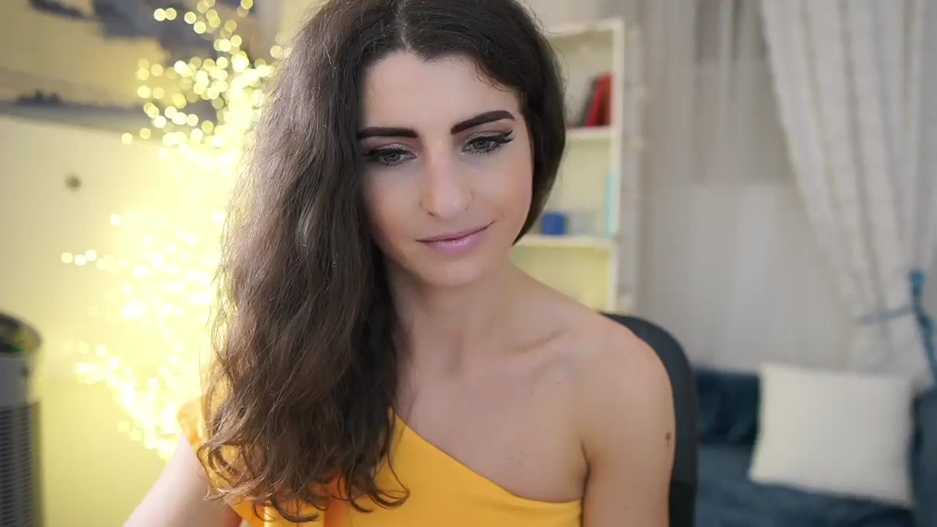 Gallery image thumbnail from EVA__LOVIA_'s myfreecams stream on, 11/12/2023, 18:44 image 14 of 20