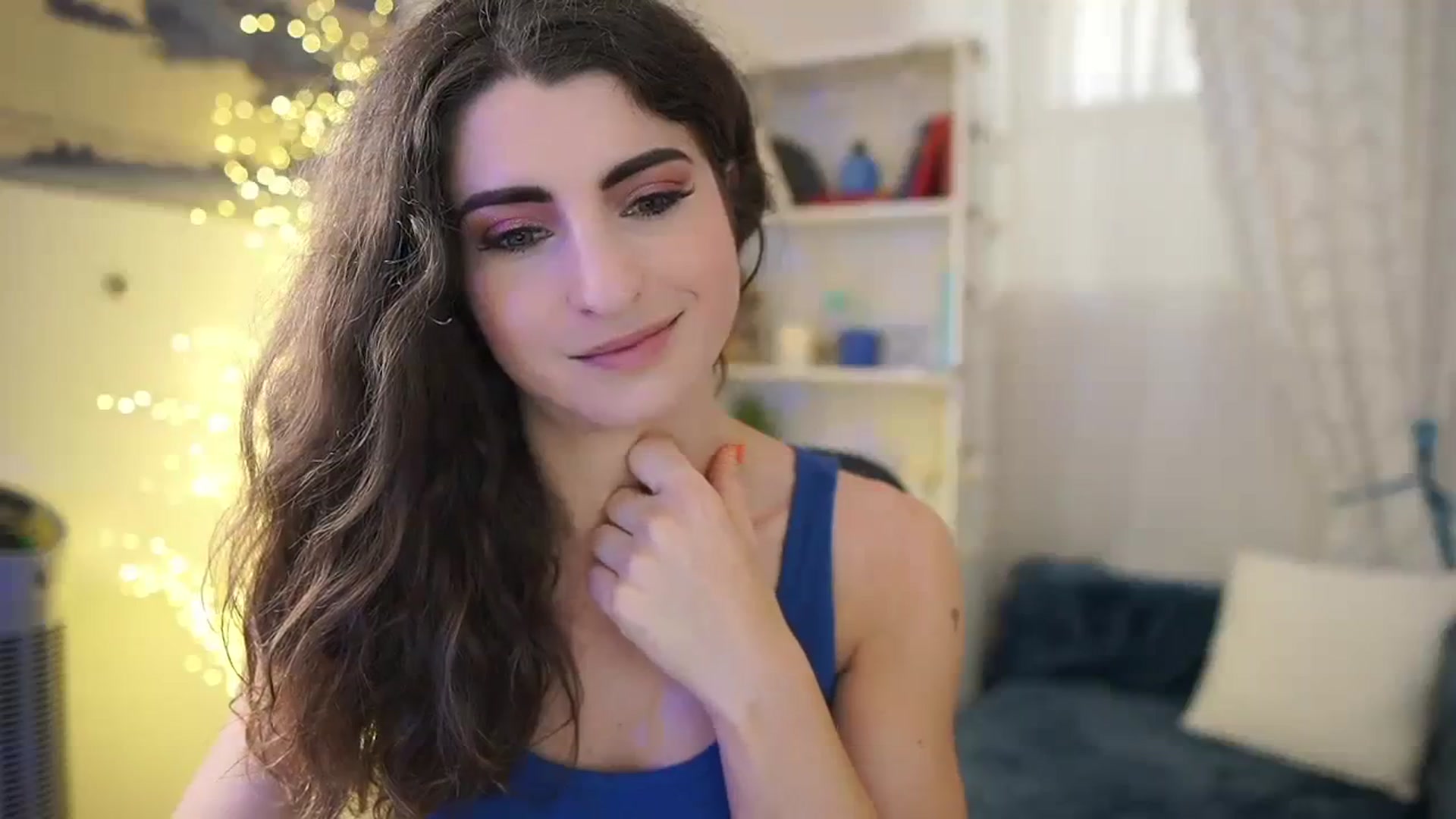 Gallery image thumbnail from EVA__LOVIA_'s myfreecams stream on, 11/14/2023, 11:43 image 16 of 20