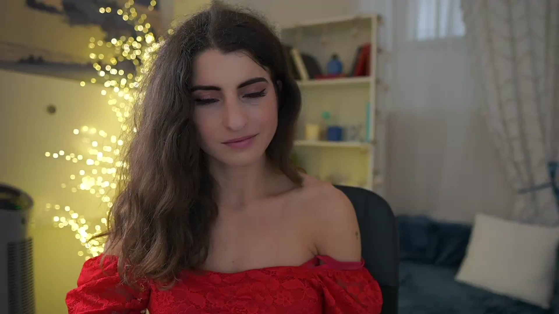 Gallery image thumbnail from EVA__LOVIA_'s myfreecams stream on, 11/15/2023, 12:08 image 15 of 20