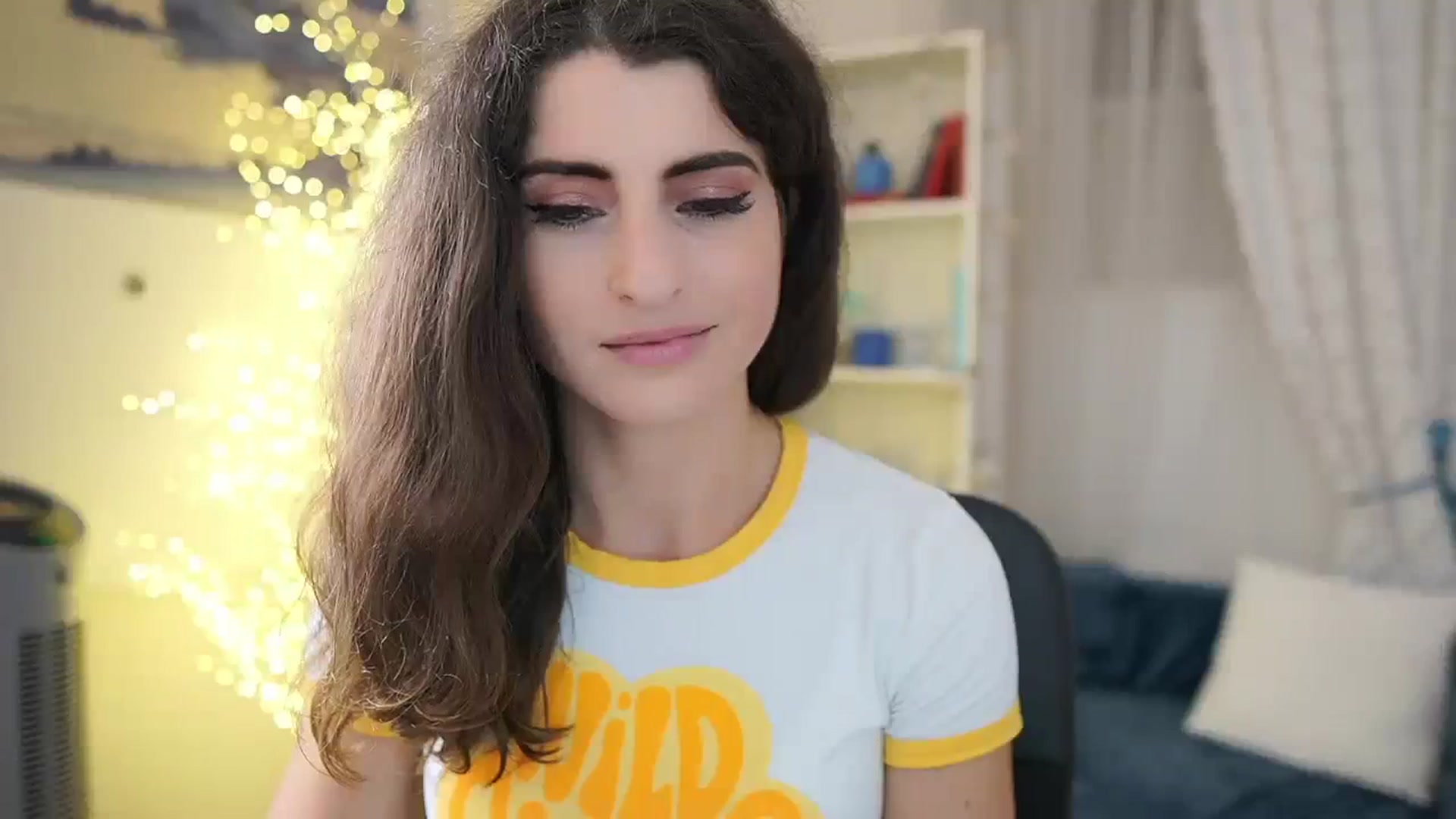 Gallery image thumbnail from EVA__LOVIA_'s myfreecams stream on, 11/15/2023, 18:06 image 3 of 20