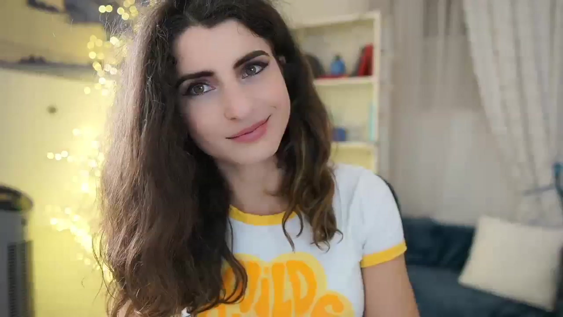 Gallery image thumbnail from EVA__LOVIA_'s myfreecams stream on, 11/15/2023, 19:17 image 17 of 20