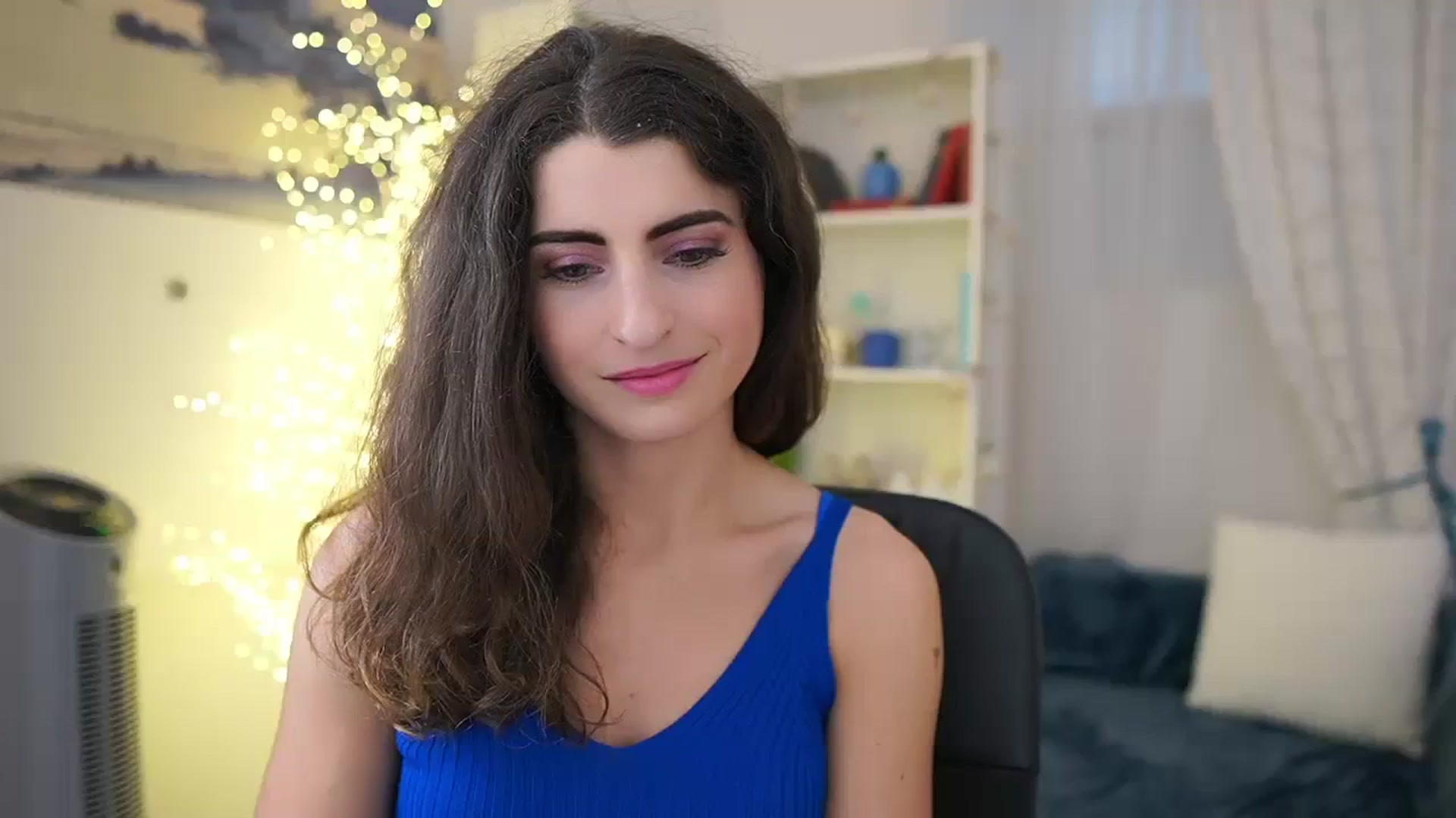 Gallery image thumbnail from EVA__LOVIA_'s myfreecams stream on, 11/17/2023, 13:30 image 12 of 20