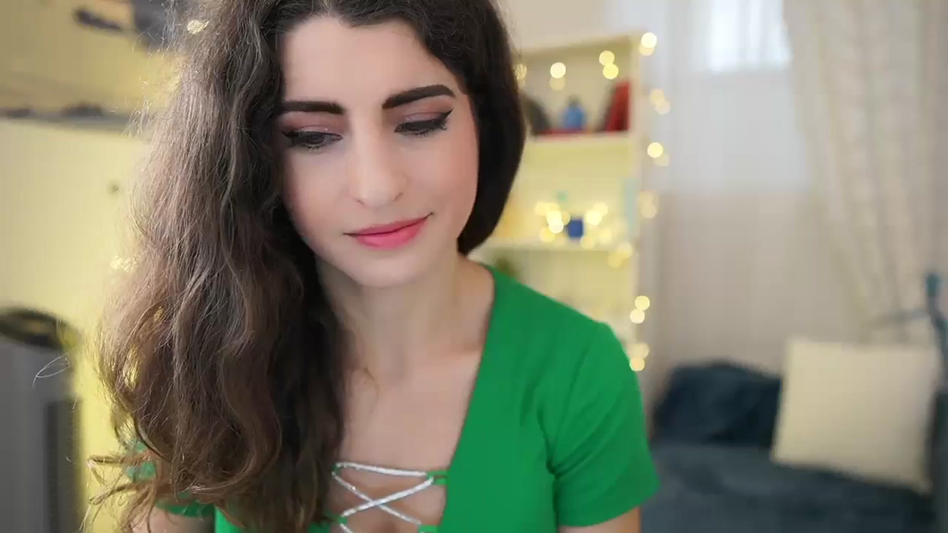 Gallery image thumbnail from EVA__LOVIA_'s myfreecams stream on, 11/26/2023, 10:16 image 2 of 20
