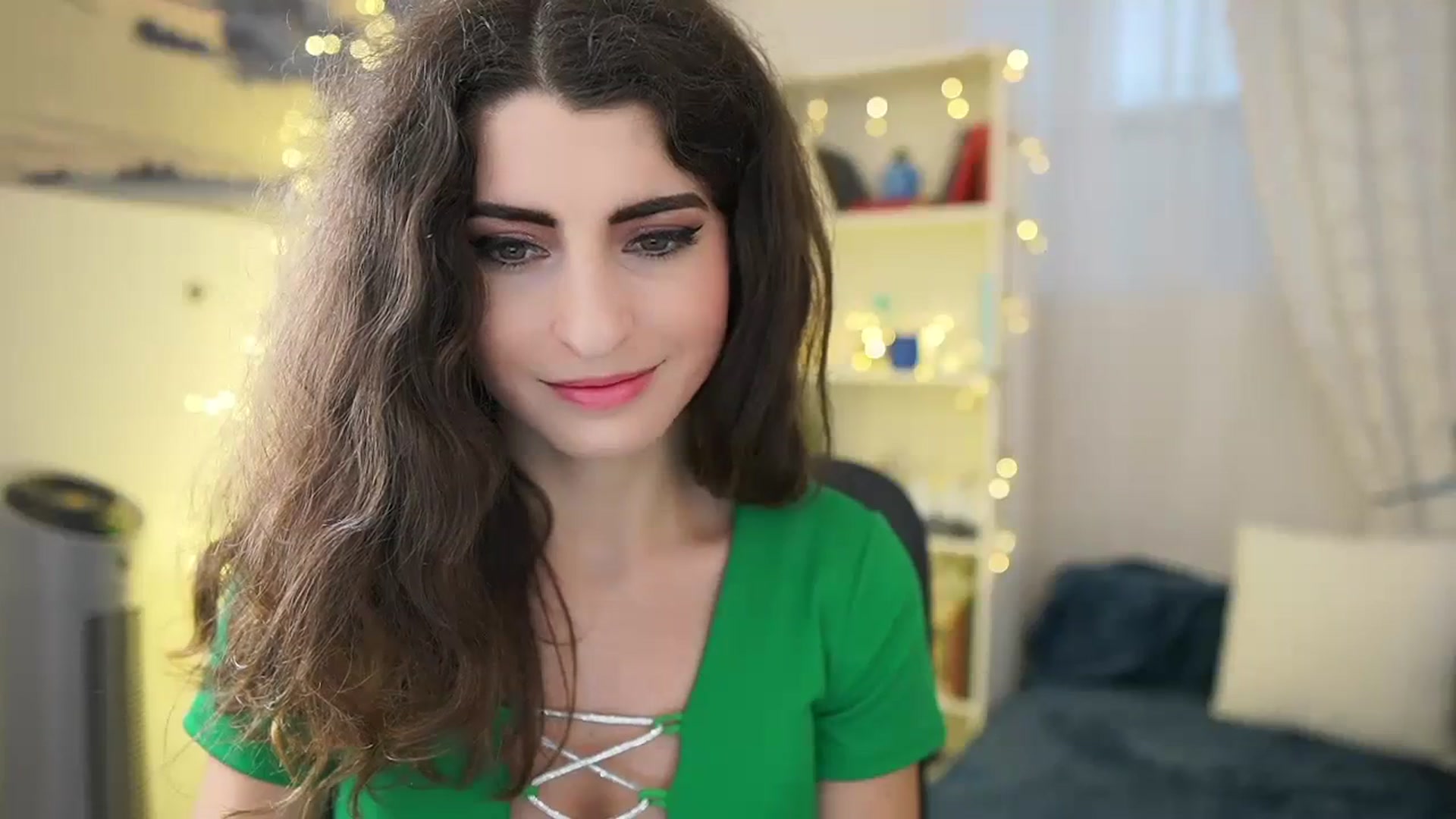 Gallery image thumbnail from EVA__LOVIA_'s myfreecams stream on, 11/26/2023, 11:43 image 19 of 20