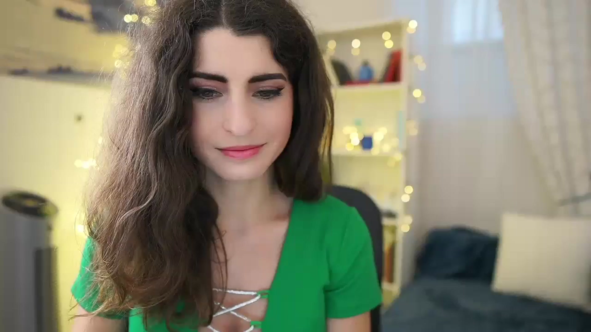 Gallery image thumbnail from EVA__LOVIA_'s myfreecams stream on, 11/26/2023, 11:43 image 17 of 20