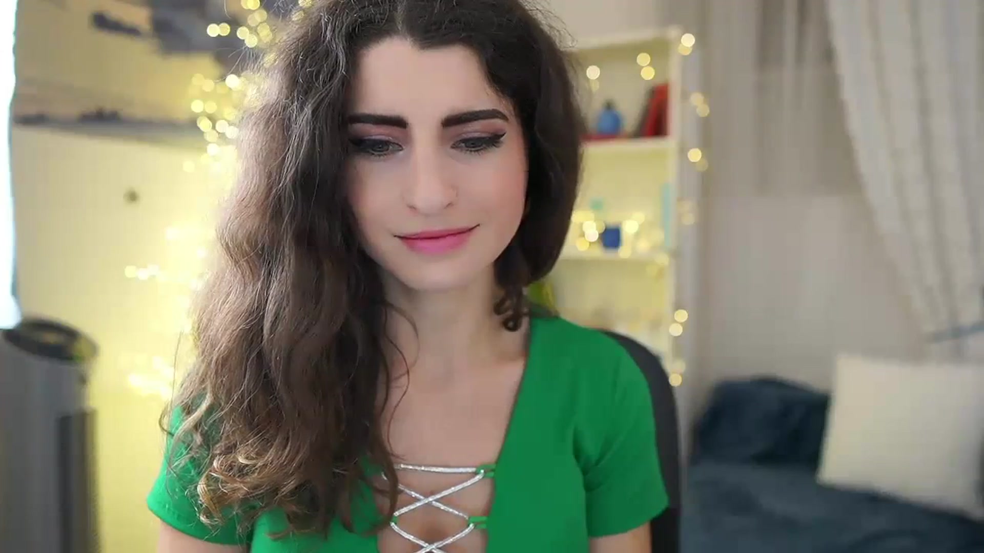 Gallery image thumbnail from EVA__LOVIA_'s myfreecams stream on, 11/26/2023, 16:59 image 2 of 20