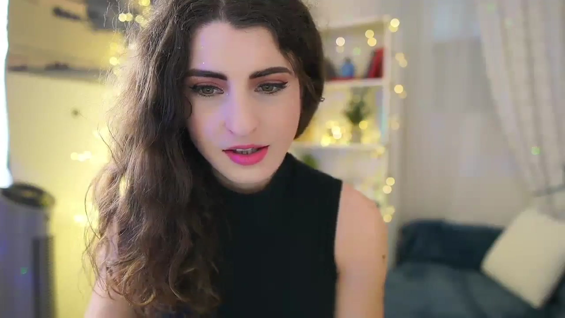 Gallery image thumbnail from EVA__LOVIA_'s myfreecams stream on, 11/28/2023, 11:16 image 4 of 20
