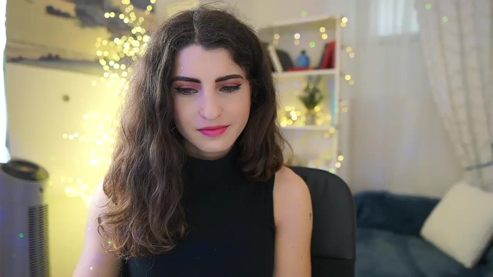 Gallery image thumbnail from EVA__LOVIA_'s myfreecams stream on, 11/28/2023, 11:16 image 16 of 20