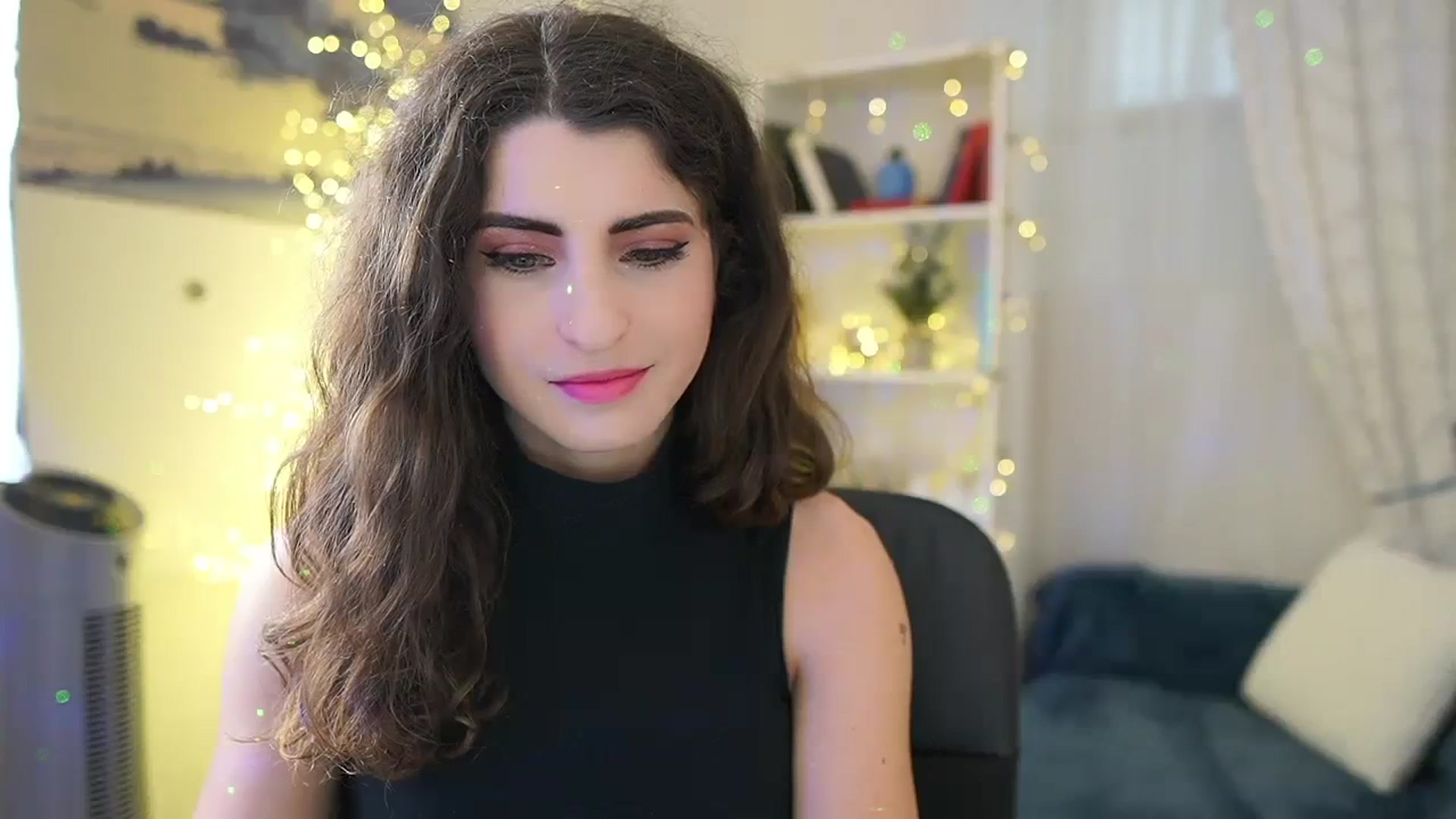Gallery image thumbnail from EVA__LOVIA_'s myfreecams stream on, 11/28/2023, 11:16 image 14 of 20