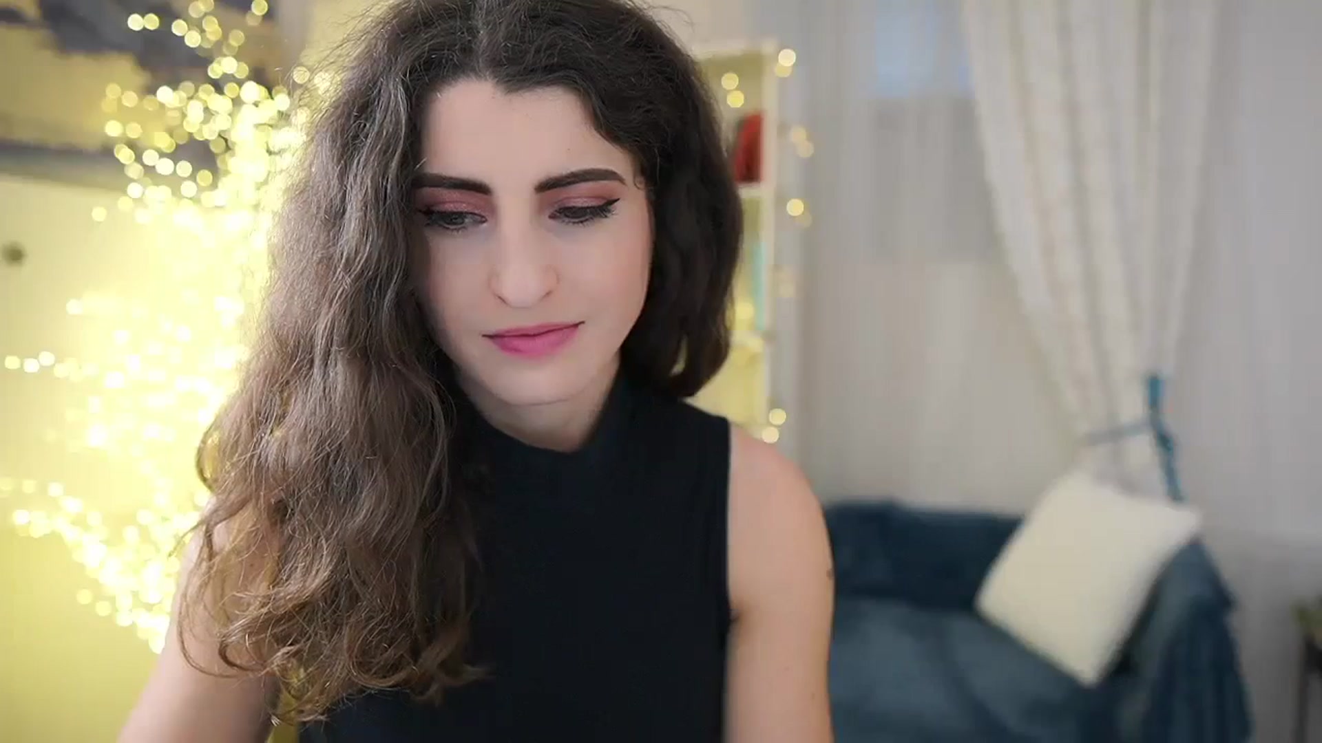 Gallery image thumbnail from EVA__LOVIA_'s myfreecams stream on, 11/28/2023, 13:46 image 18 of 20