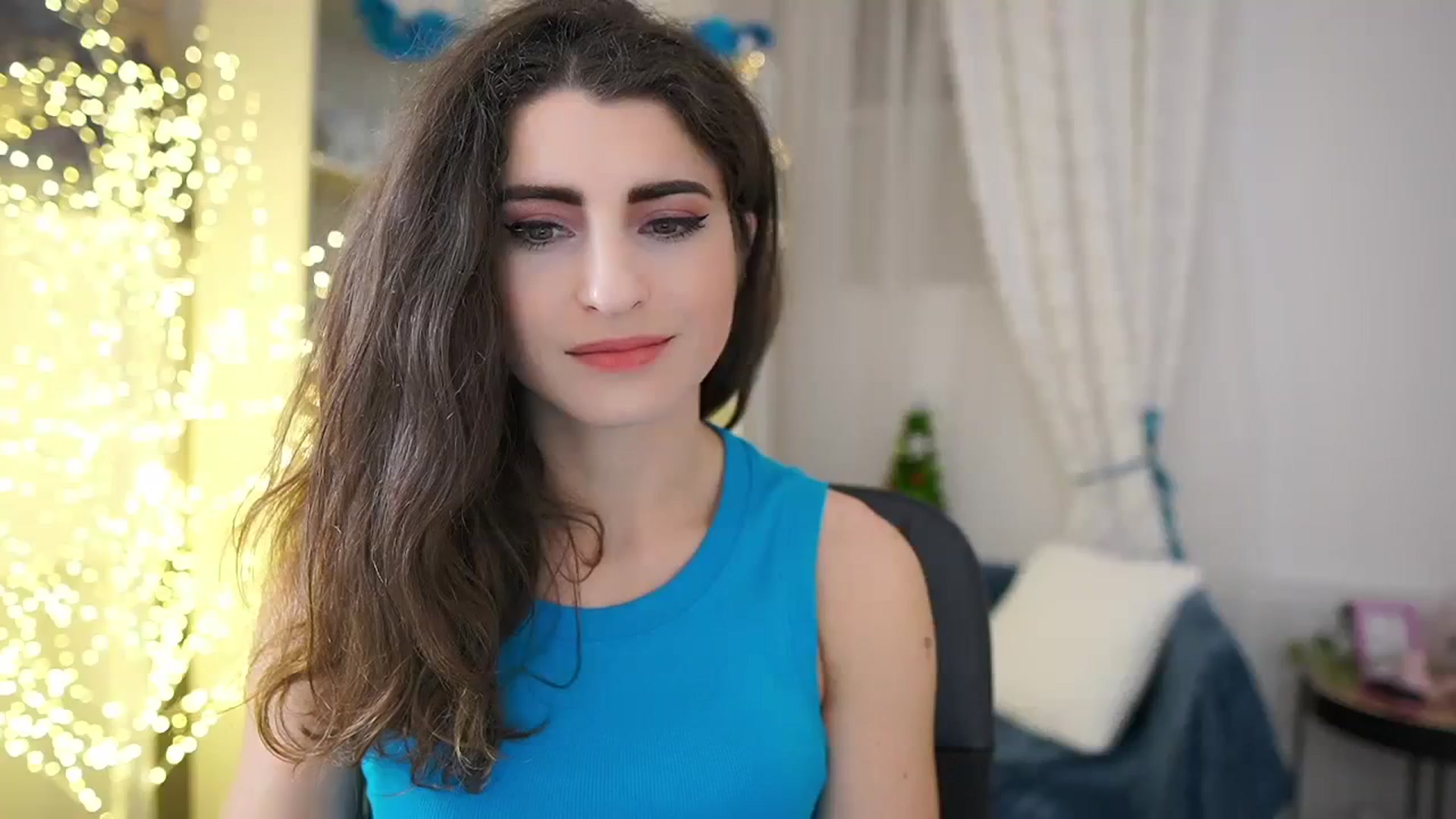Gallery image thumbnail from EVA__LOVIA_'s myfreecams stream on, 12/03/2023, 16:16 image 13 of 20