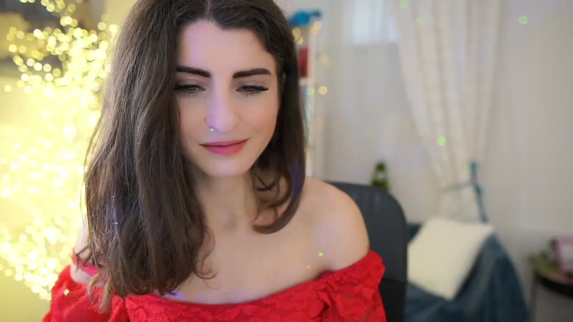 Gallery image thumbnail from EVA__LOVIA_'s myfreecams stream on, 12/06/2023, 11:36 image 15 of 20