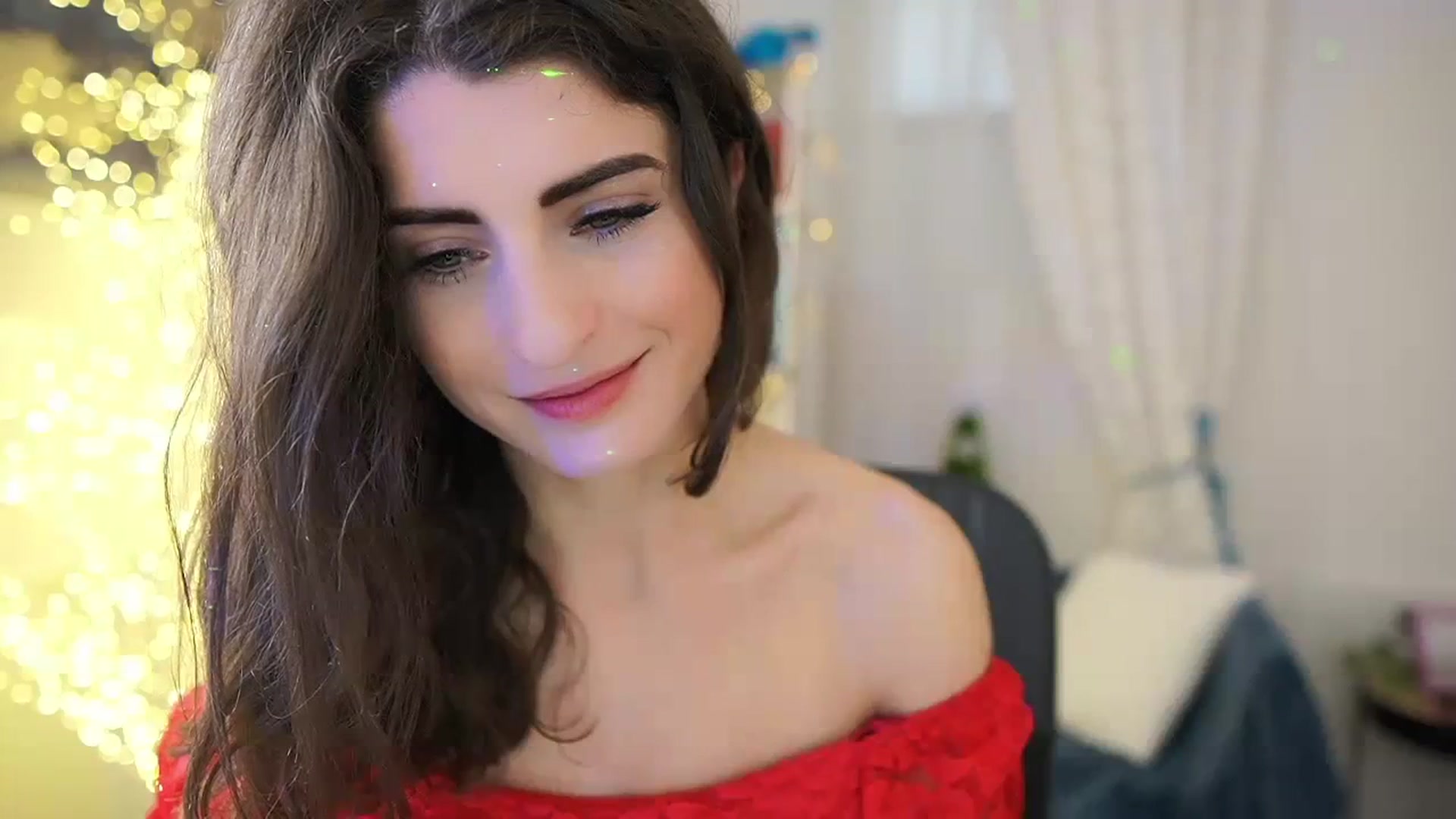 Gallery image thumbnail from EVA__LOVIA_'s myfreecams stream on, 12/06/2023, 11:36 image 6 of 20