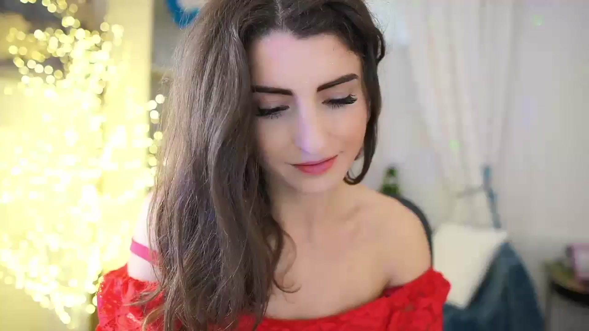 Gallery image thumbnail from EVA__LOVIA_'s myfreecams stream on, 12/06/2023, 11:36 image 1 of 20
